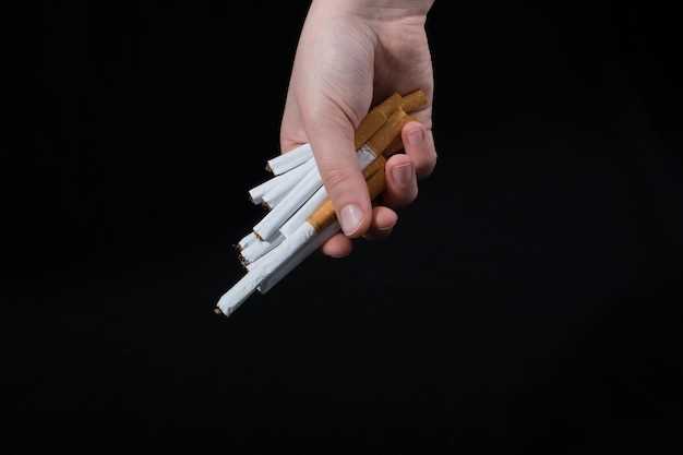 Факты о курении: почему вам стоит бросить эту вредную привычку