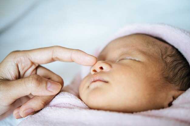 Эффективные методики массажа слезного канала у новорожденных